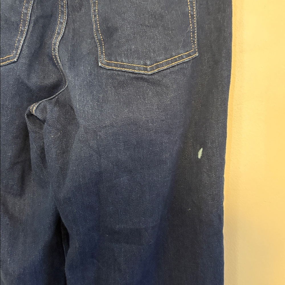 Old Navy High Rise Dark Wash Wow Wide Leg Jeans 6 Short - Picture 5 of 9